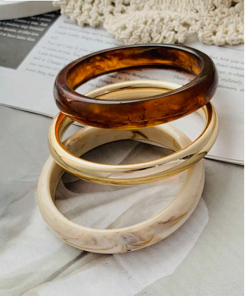 Resin & Gold Bangle Set – 3 Piece