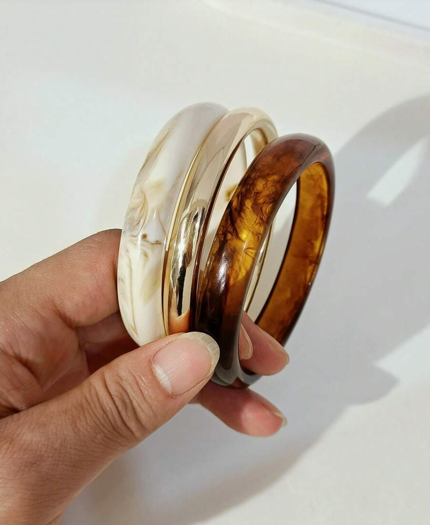 Resin & Gold Bangle Set – 3 Piece