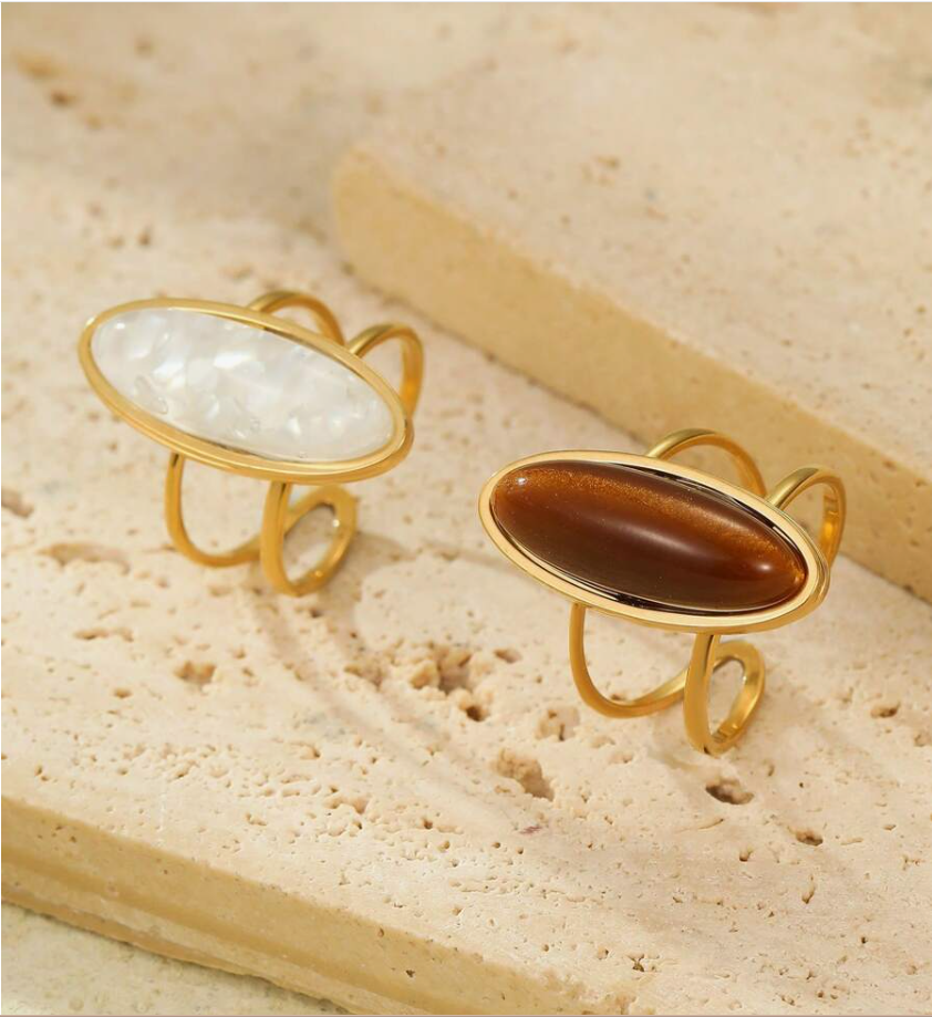 Oval Stone Gold Ring Set