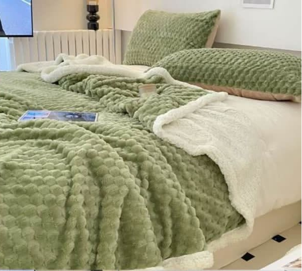 Bubble Fleece Sherpa Blanket