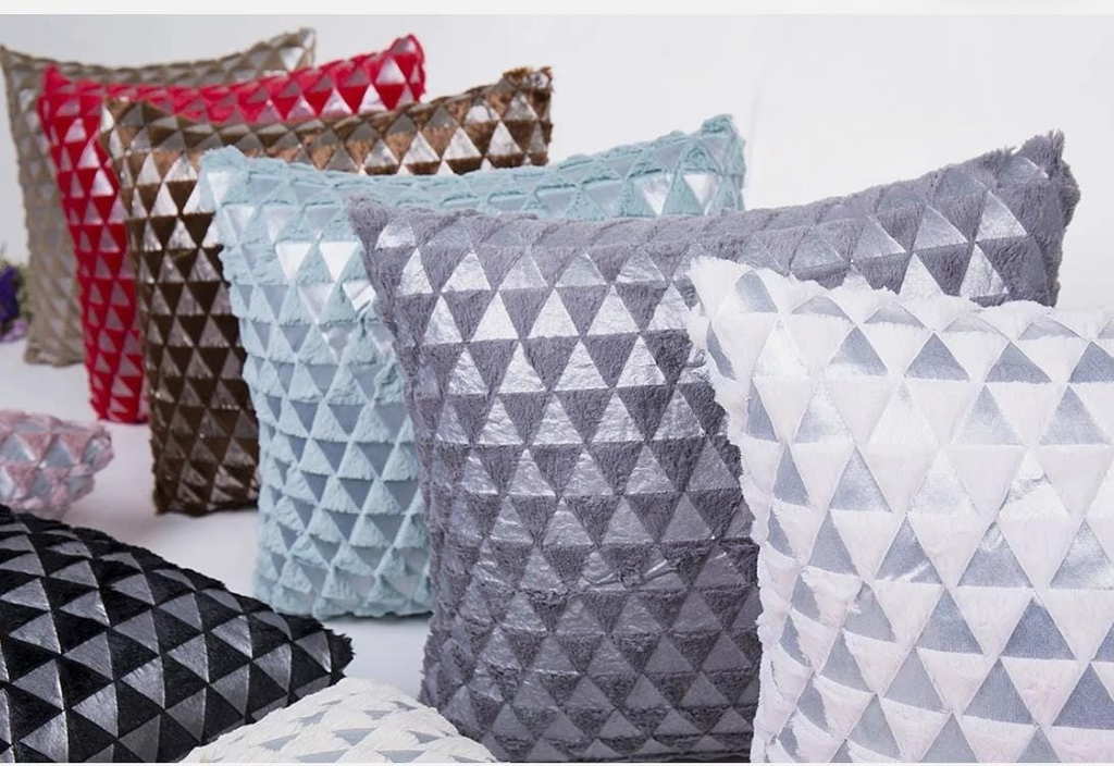 Geometric Triangle Textured Cushion Cover