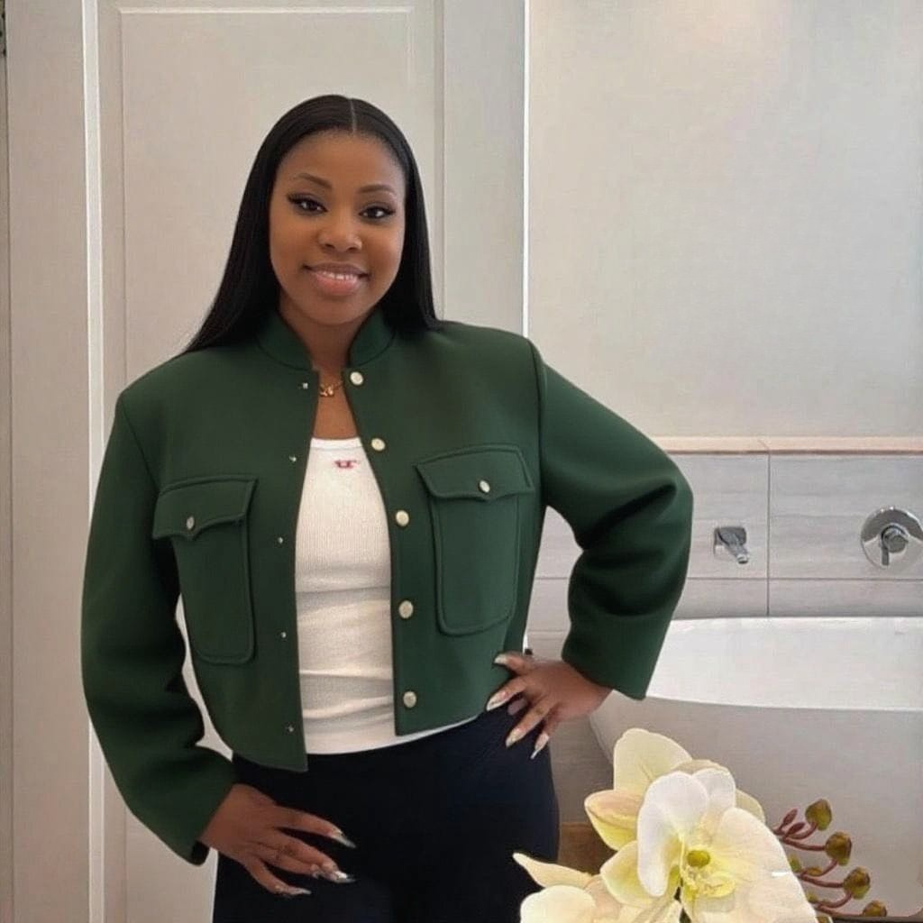 Cropped Button Jacket