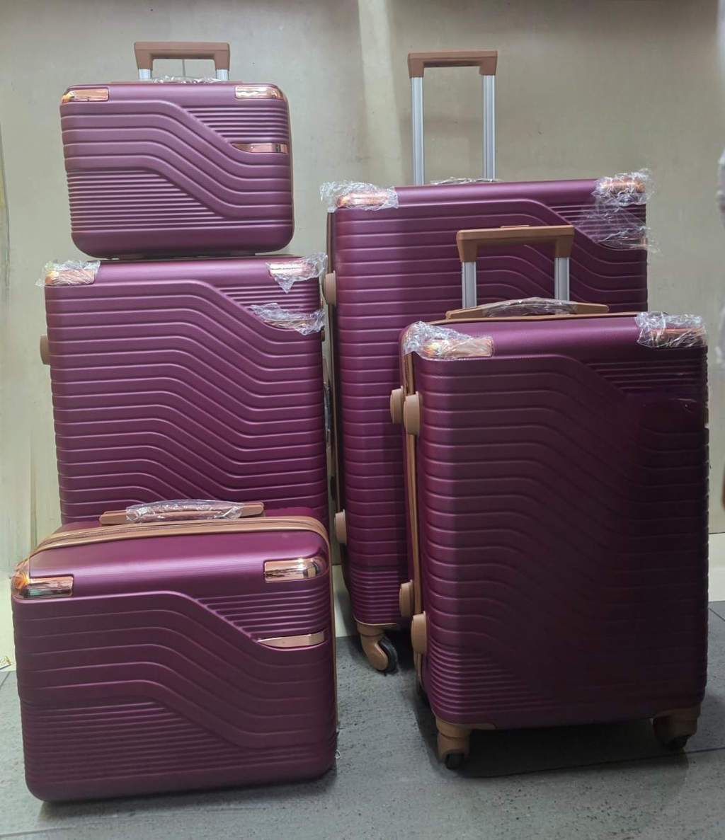 Wave Stripe Luggage Set – 4 Piece