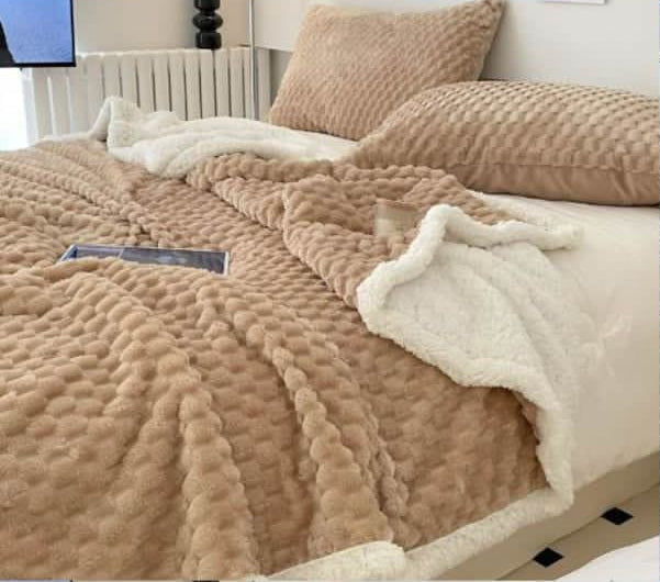 Bubble Fleece Sherpa Blanket